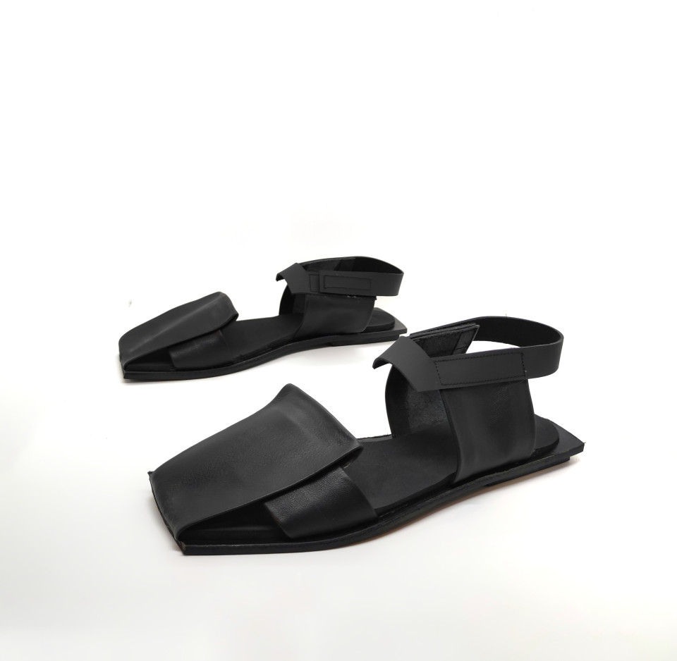 סנדל יפני מרובע 