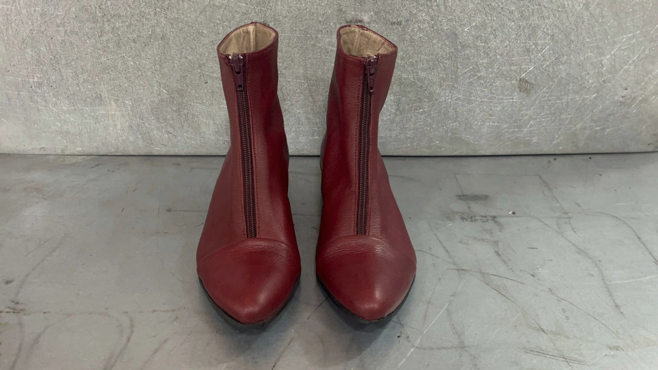 מגפון רוכסן קדמי 