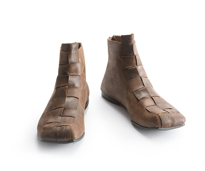  מגפון מרובע קלוע - סוליה רגילה