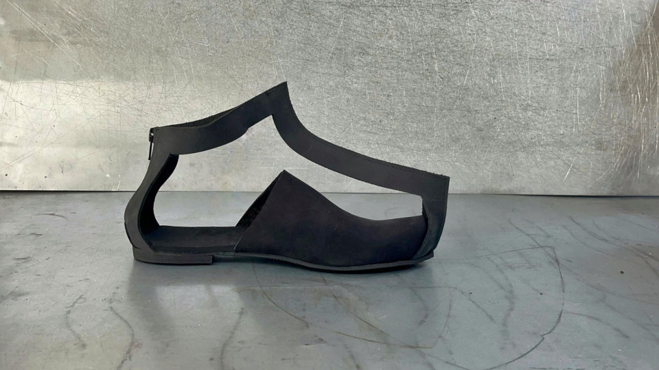 סנדל שפיץ קונטור 