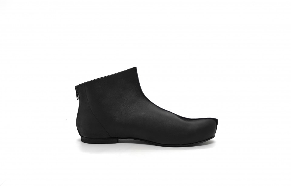 מגפון גרב תפר 